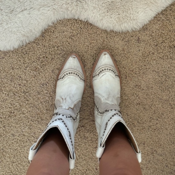 IDYLLWIND WOMEN'S WALK THIS WAY WESTERN BOOTS - SNIP TOE - WHITE - Picture 10 of 10